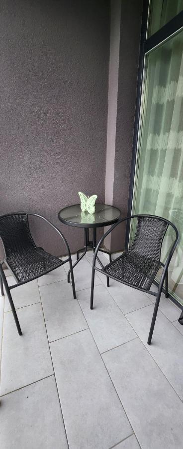 Butterfly Apartment Timisoara Ngoại thất bức ảnh